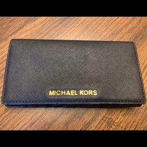 michael kors wallet